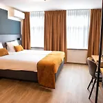 Hotell Et Le Cafe De Paris Apeldoorn