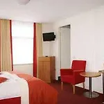 Hotel Et Le Cafe De Paris 3*