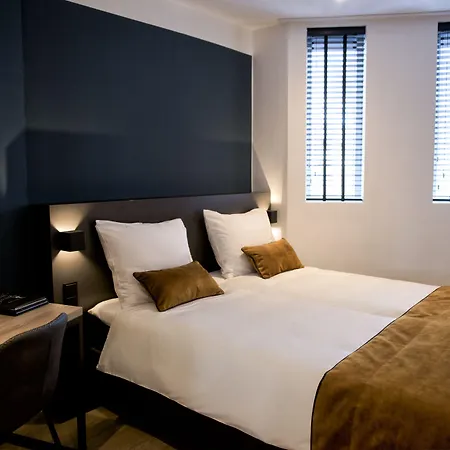 Hotell Et Le Cafe De Paris Apeldoorn