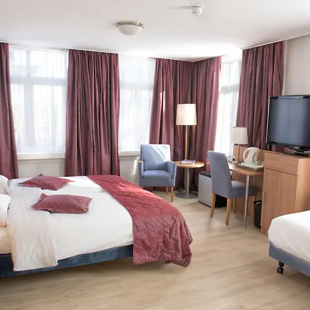 Et Le Cafe De Paris 3* Apeldoorn