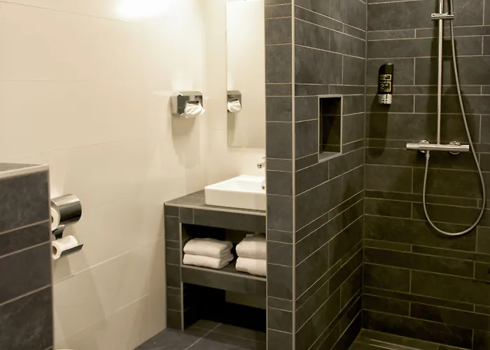 Hotel Et Le Cafe De Paris