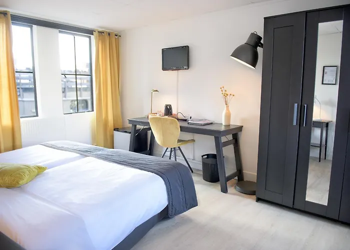 Hotel Et Le Cafe De Paris Apeldoorn