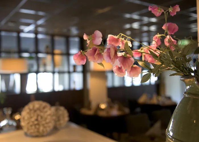 Et Le Cafe De Paris 3* Apeldoorn