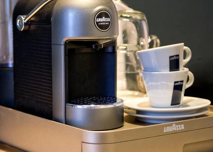 Et Le Cafe De Paris Отель