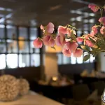 帕里斯咖啡酒店 3* 阿帕多恩