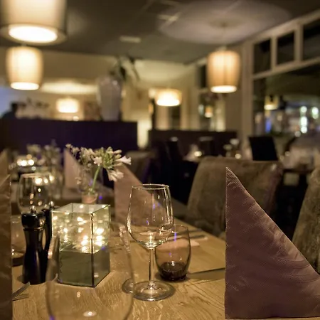 Et Le Cafe De Paris 3* Apeldoorn