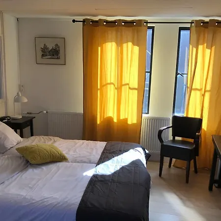 Et Le Cafe De Paris Hotel